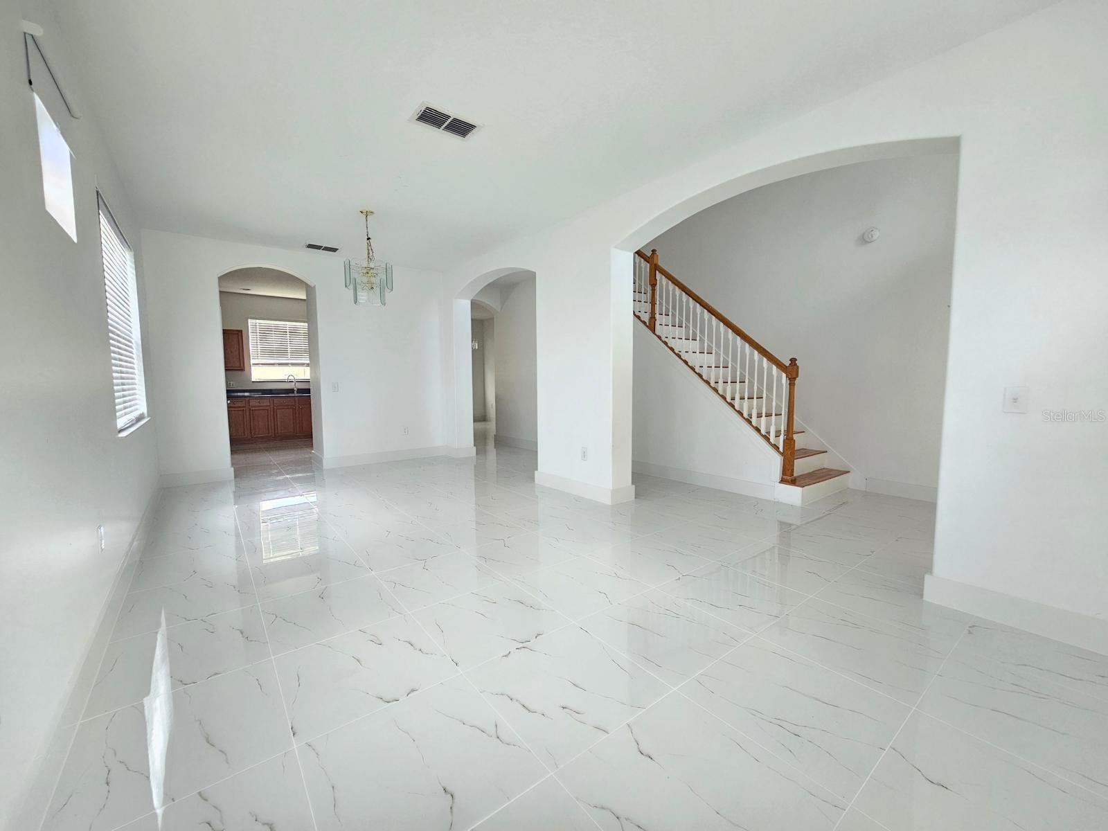 Image 3 of 21 For 2718 Lucas Lakes Lane