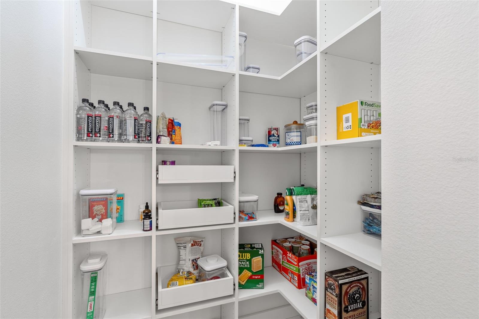 Image 16 of 61 For 25870 Crossings Bluff Lane