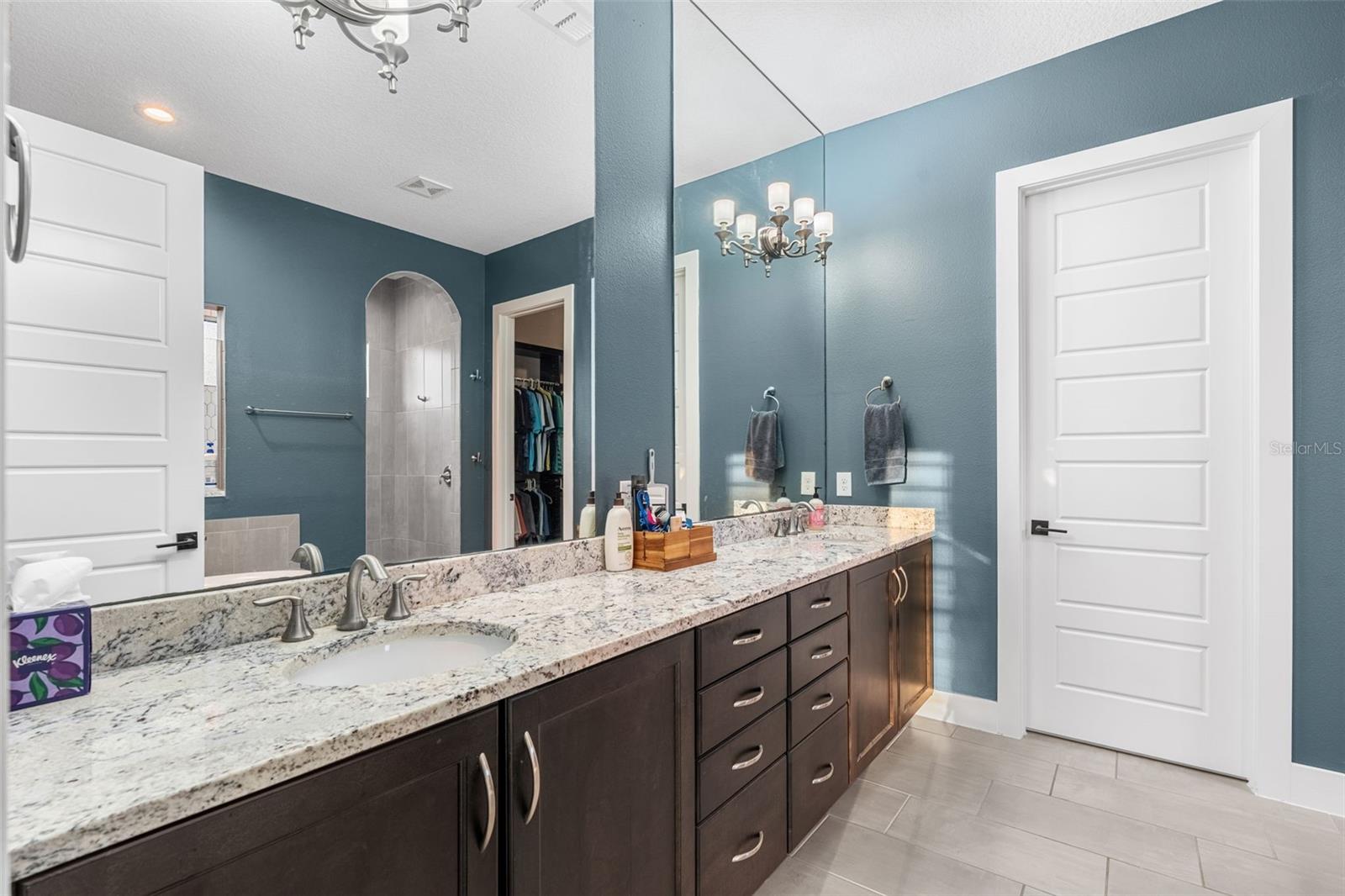 Image 23 of 61 For 25870 Crossings Bluff Lane