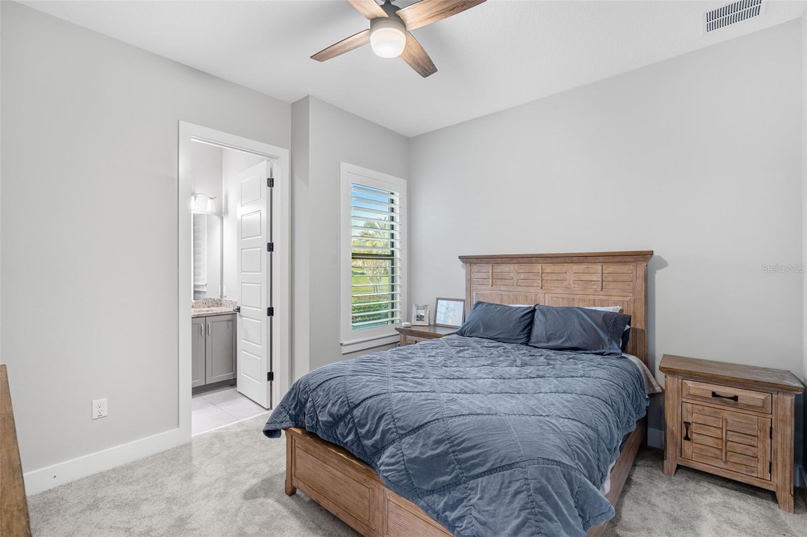 Image 26 of 61 For 25870 Crossings Bluff Lane