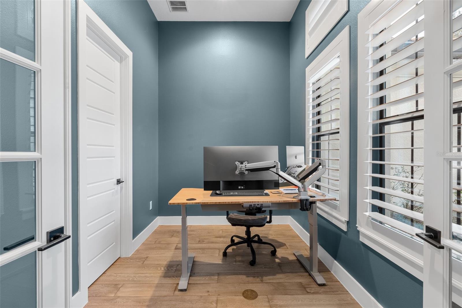 Image 33 of 61 For 25870 Crossings Bluff Lane