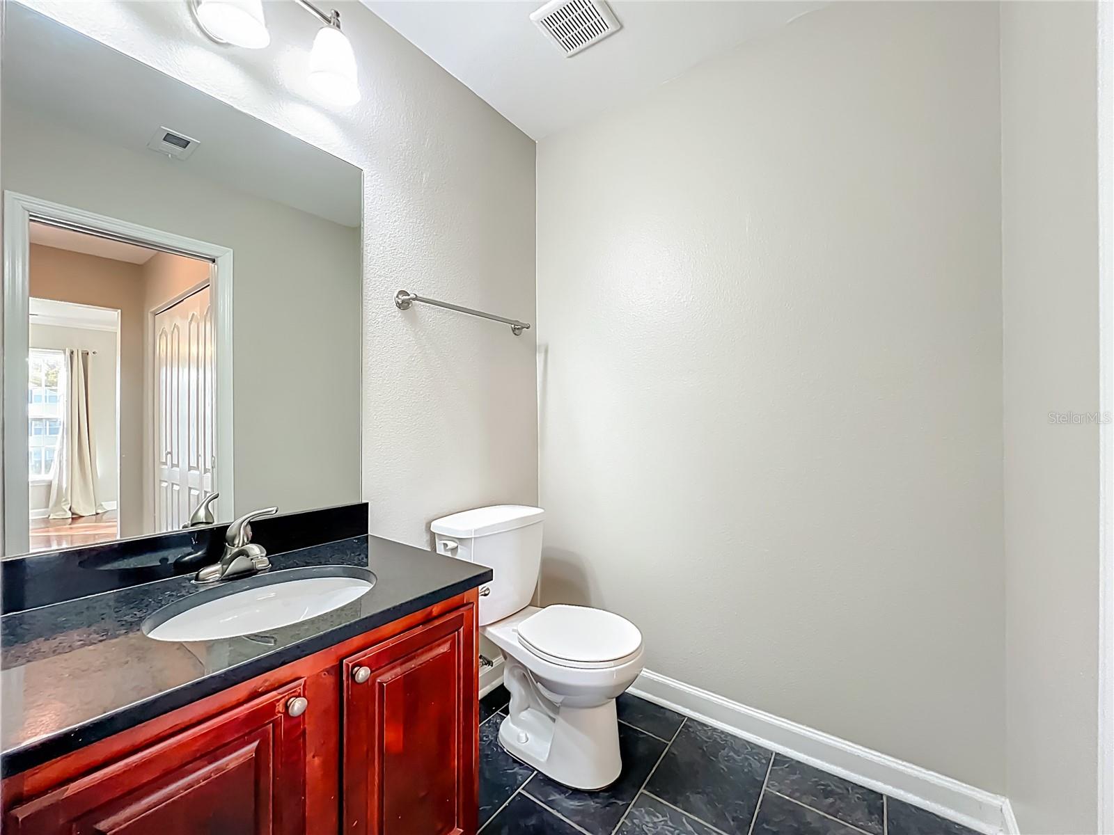 Image 17 of 18 For 2071 Dixie Belle Drive 2071p