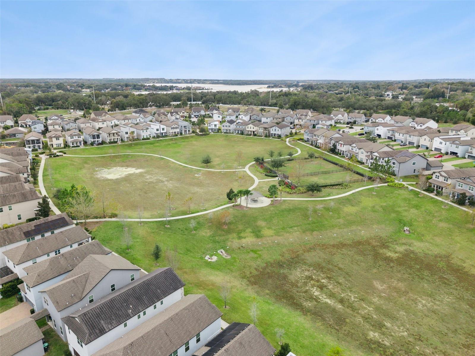 Image 68 of 77 For 2029 White Feather Loop