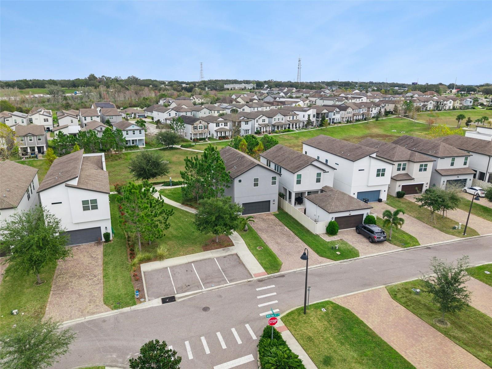 Image 74 of 77 For 2029 White Feather Loop