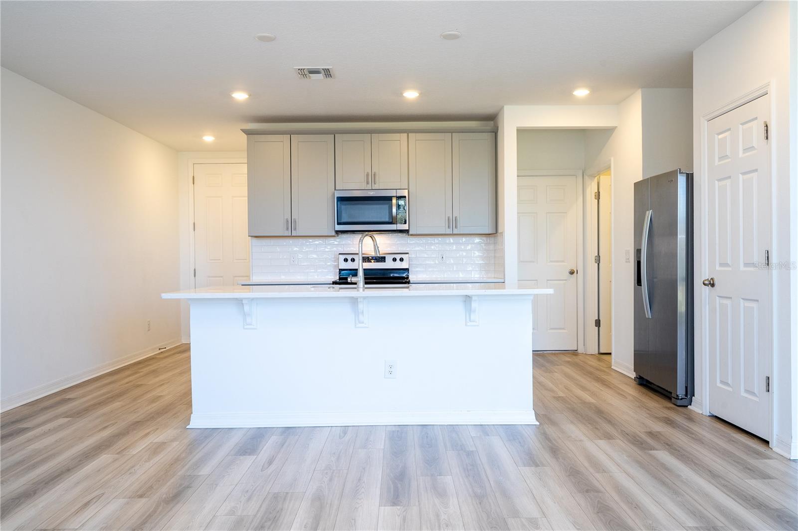 Image 11 of 77 For 4549 Burrowing Owl Loop