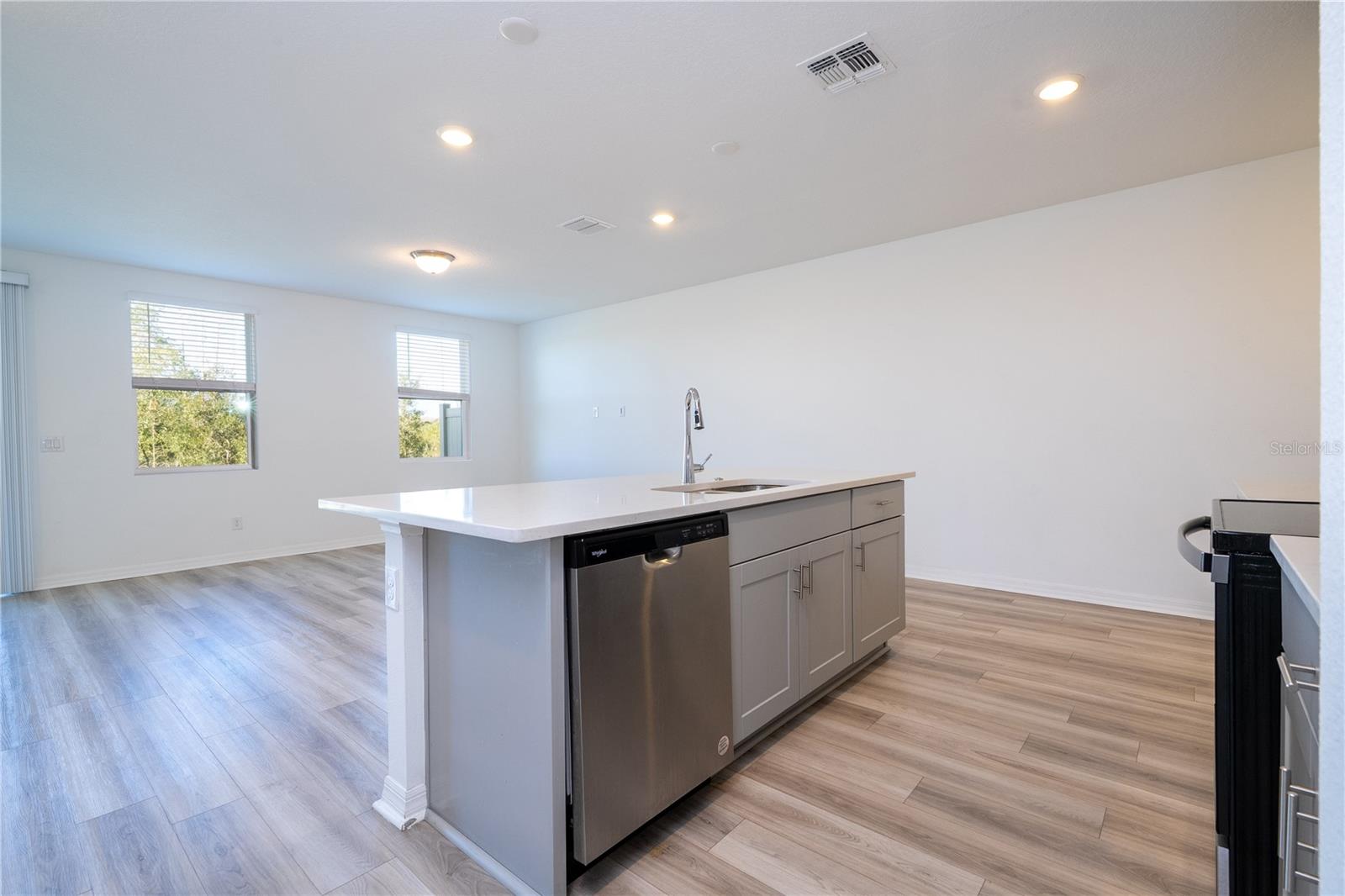 Image 16 of 77 For 4549 Burrowing Owl Loop