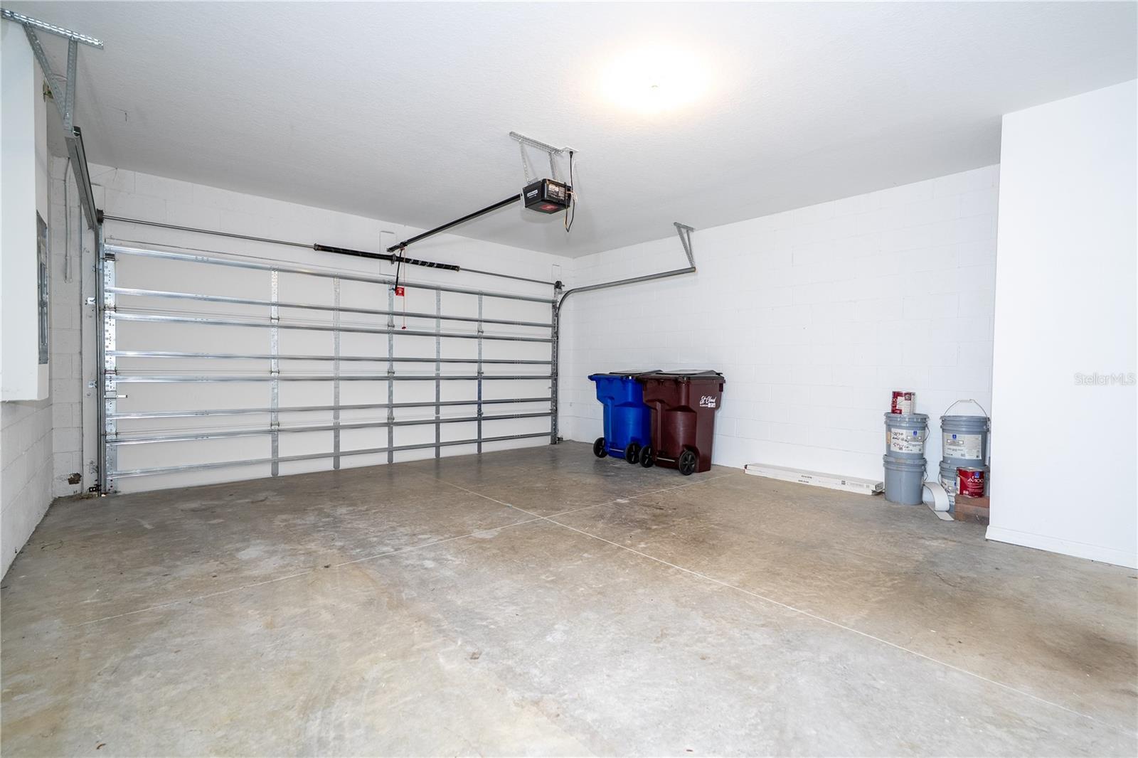 Image 27 of 77 For 4549 Burrowing Owl Loop