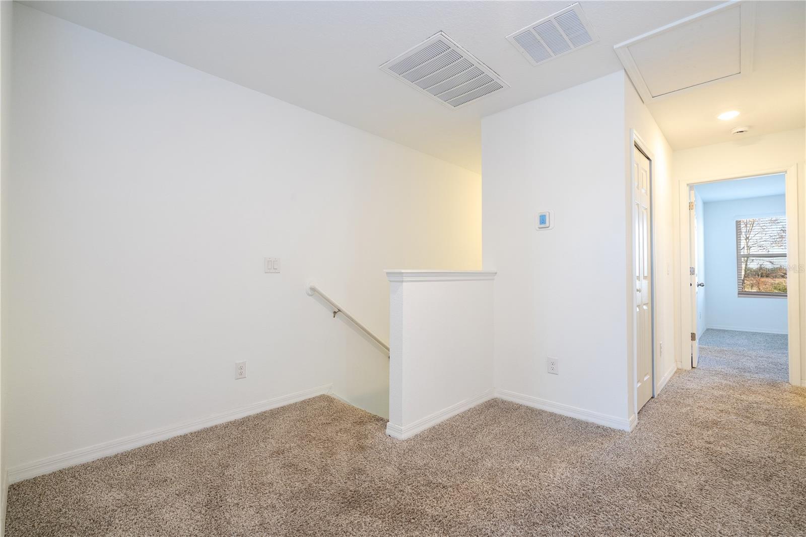 Image 31 of 77 For 4549 Burrowing Owl Loop