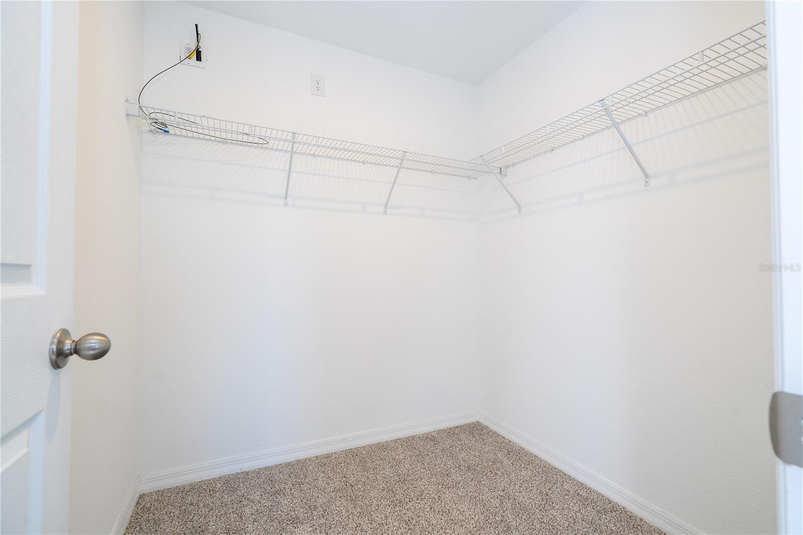 Image 51 of 77 For 4549 Burrowing Owl Loop