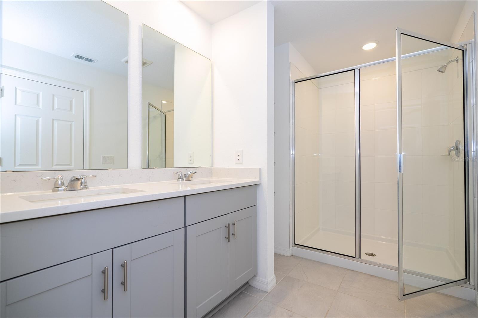 Image 53 of 77 For 4549 Burrowing Owl Loop