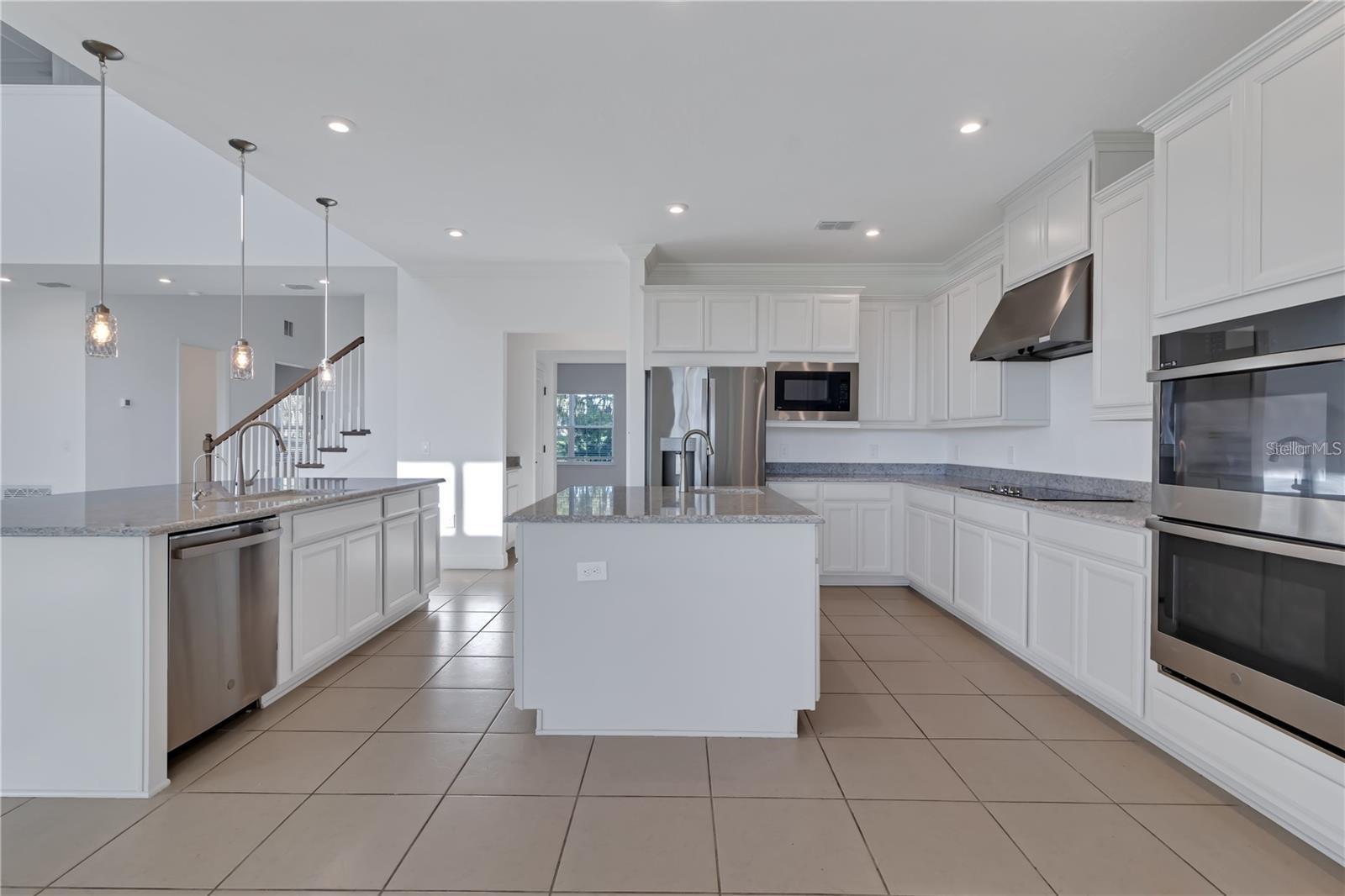 Image 6 of 11 For 3419 Bella Vista Court