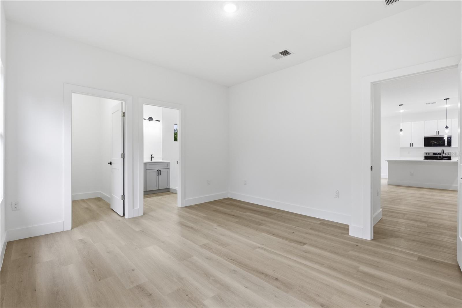 Image 14 of 39 For 3537 Enid Lane