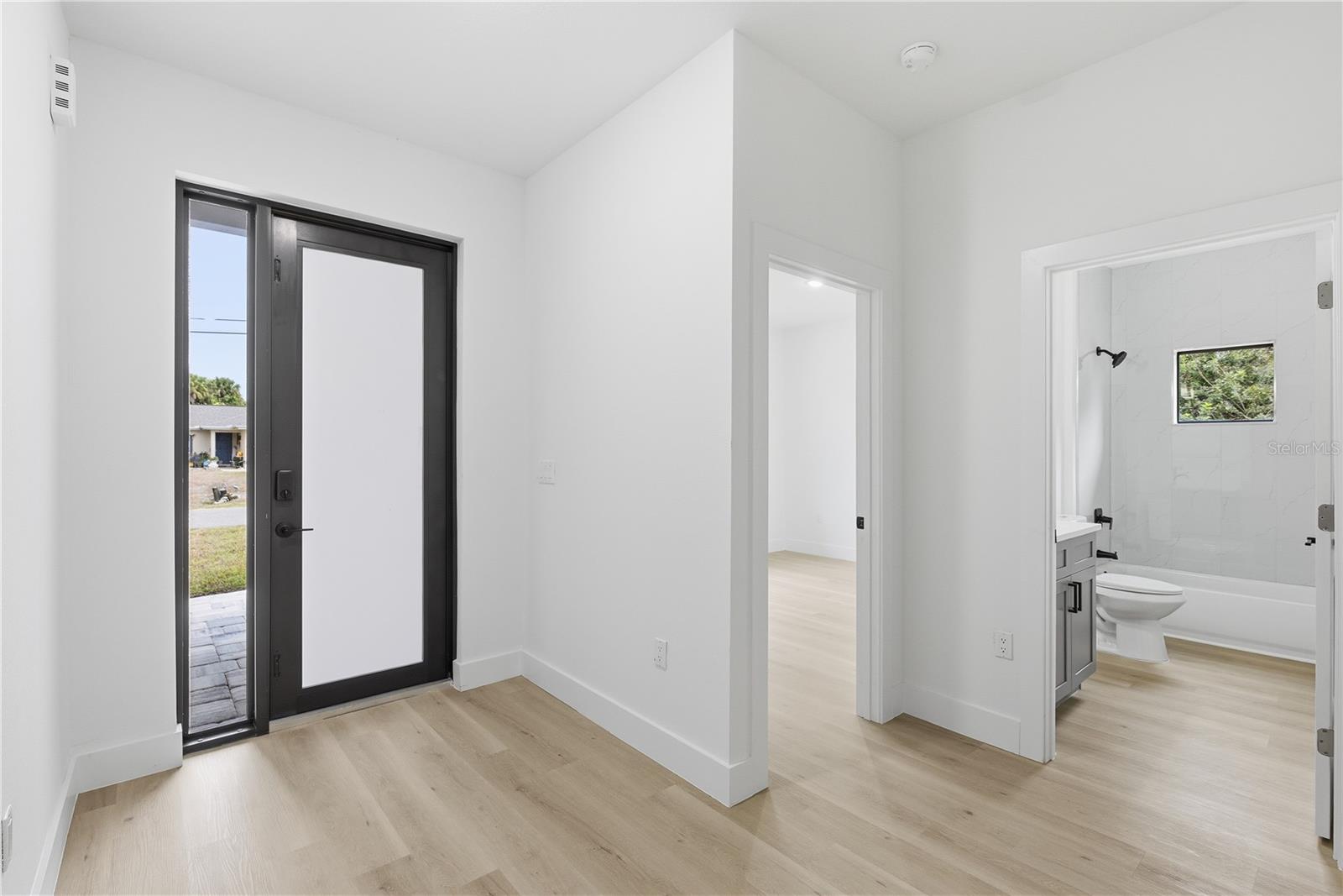 Image 23 of 39 For 3537 Enid Lane