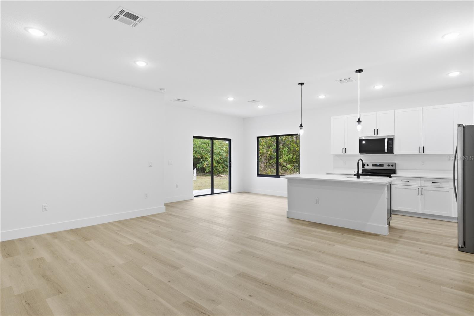 Image 3 of 39 For 3537 Enid Lane