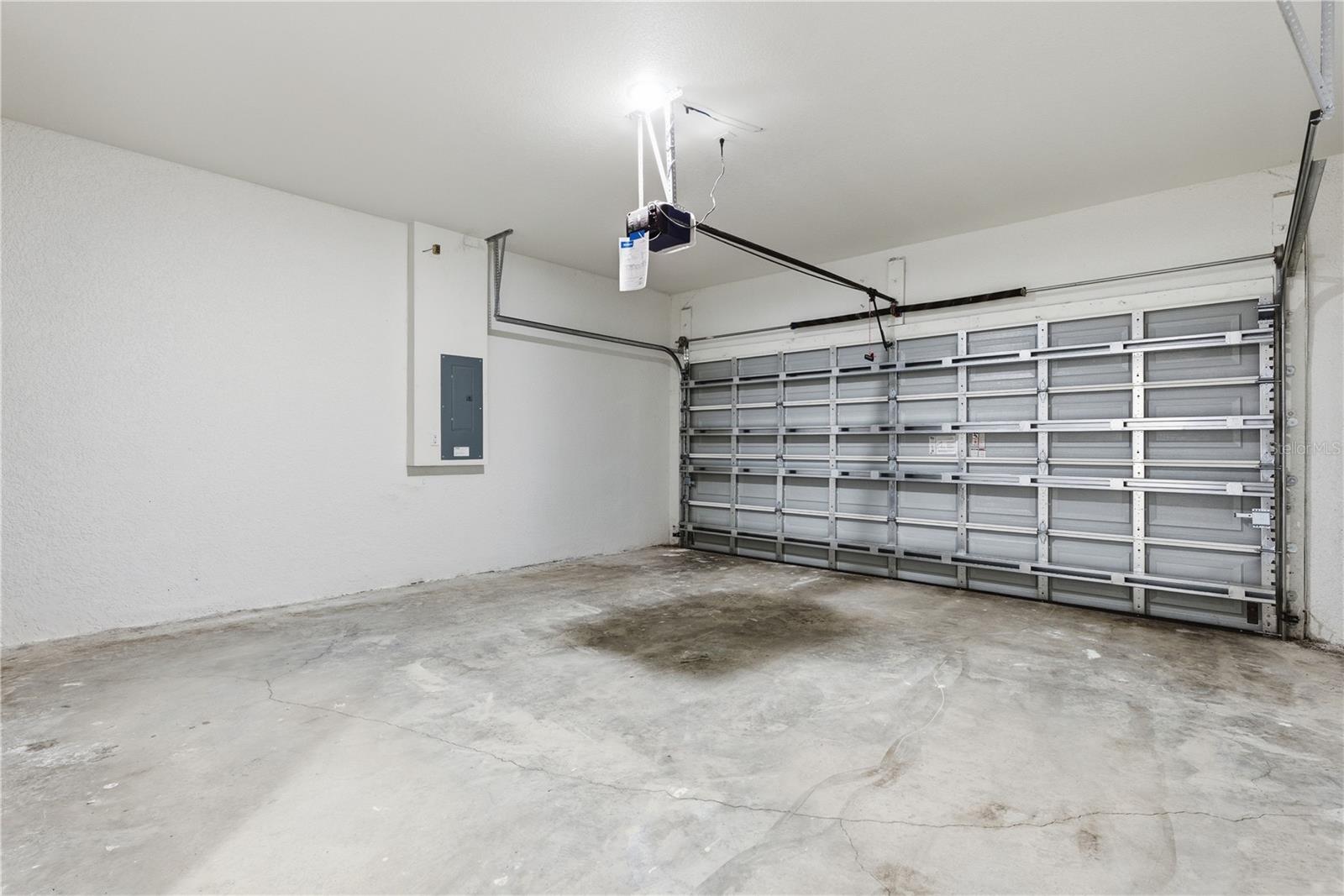 Image 32 of 39 For 3537 Enid Lane