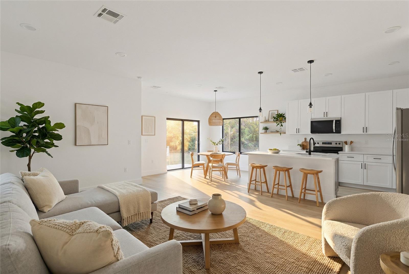 Image 4 of 39 For 3537 Enid Lane