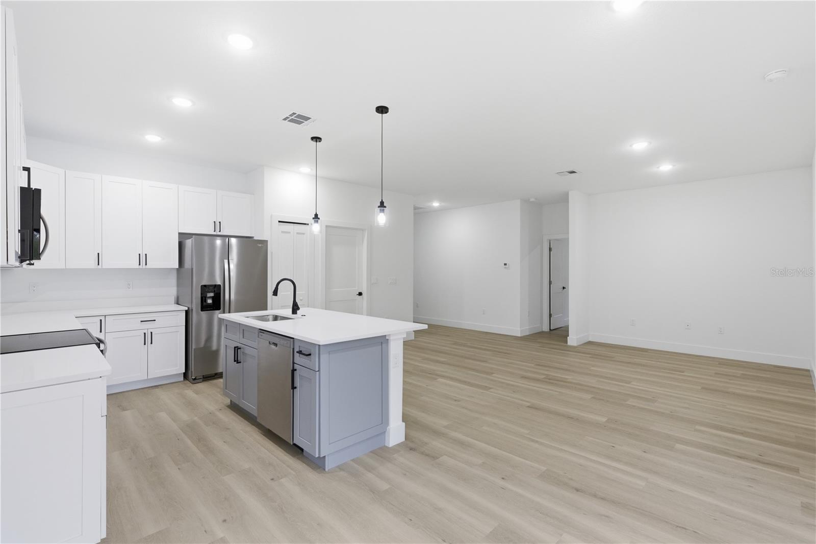 Image 8 of 39 For 3537 Enid Lane