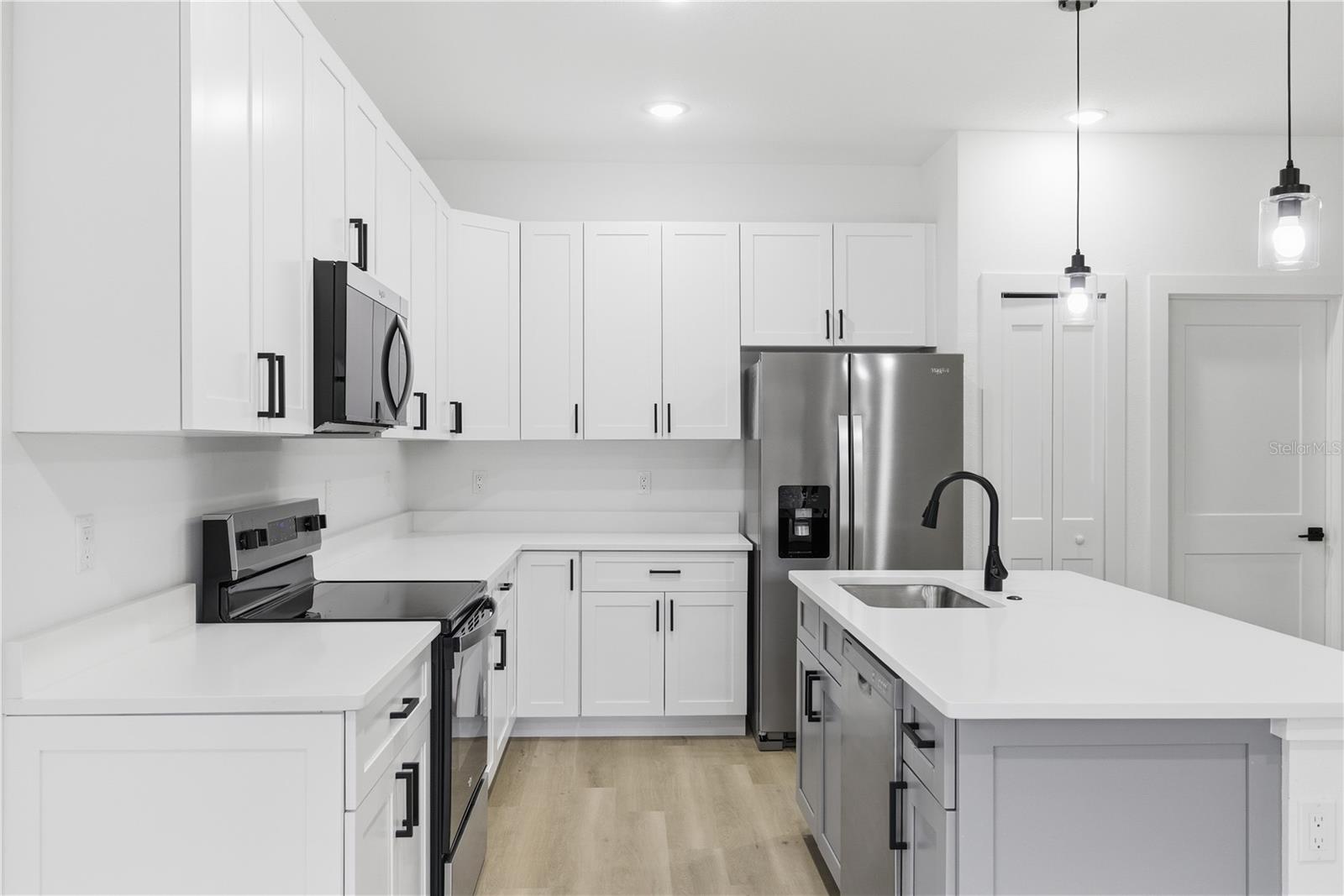 Image 9 of 39 For 3537 Enid Lane