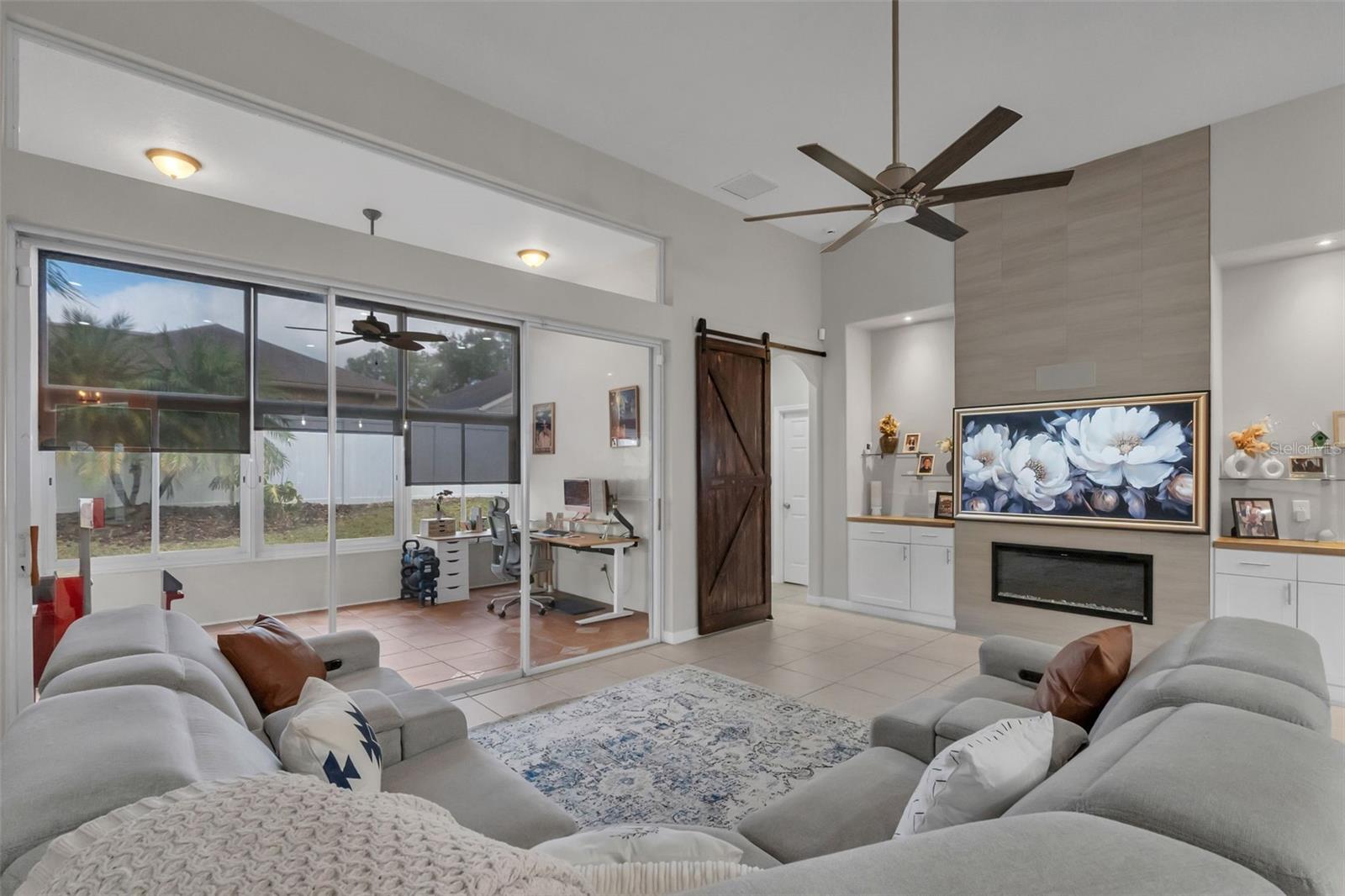 Image 2 of 58 For 449 Pickfair Terrace