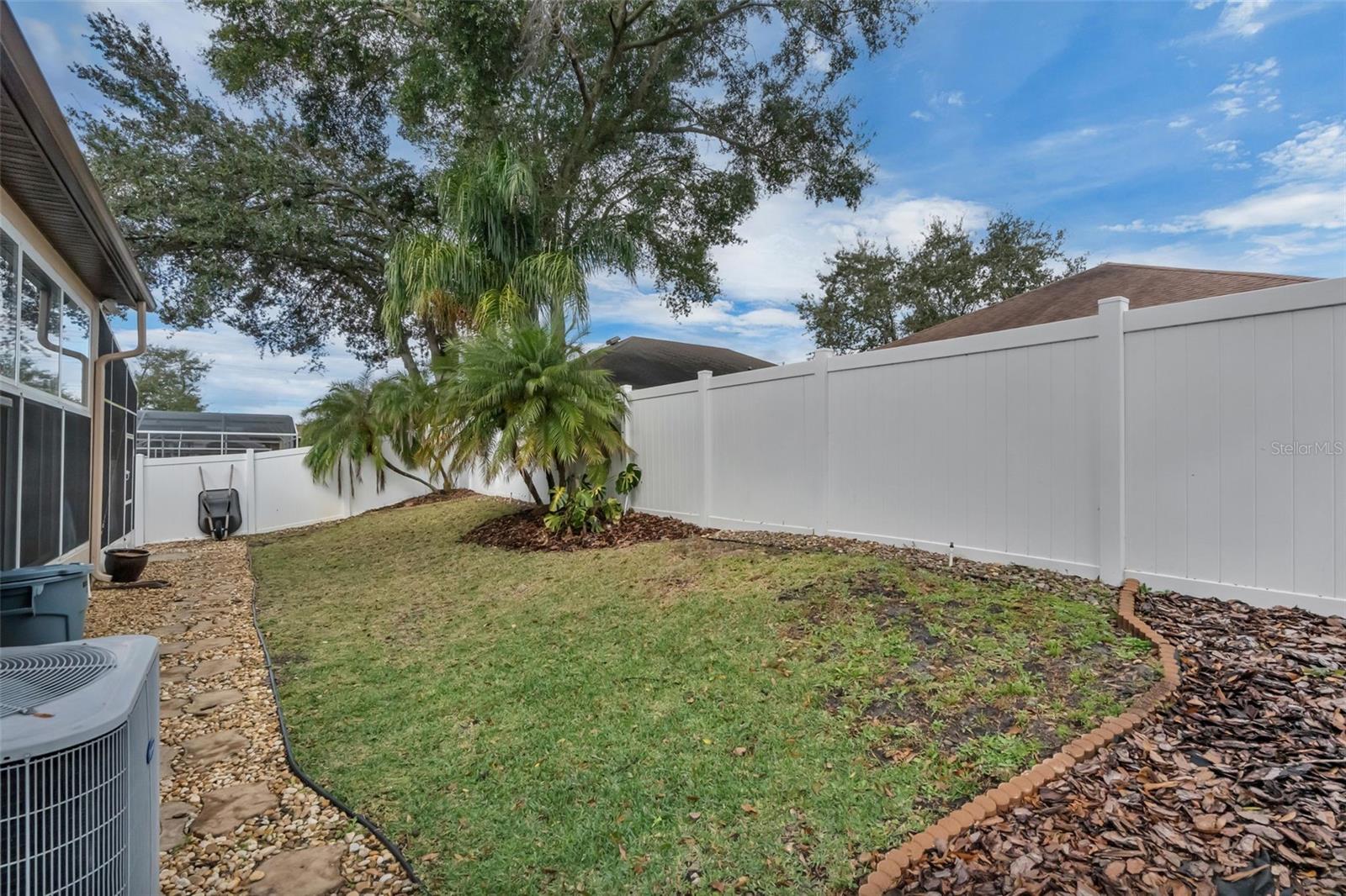 Image 45 of 58 For 449 Pickfair Terrace