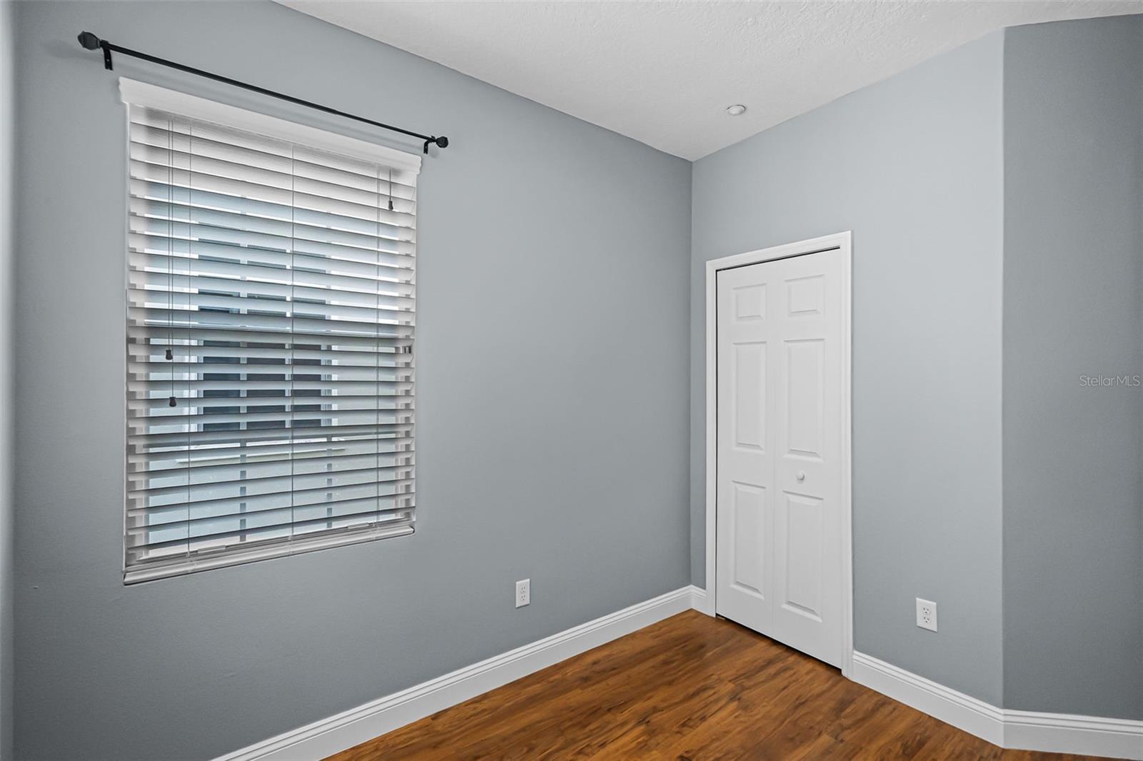 Image 32 of 79 For 625 Mulberry Avenue