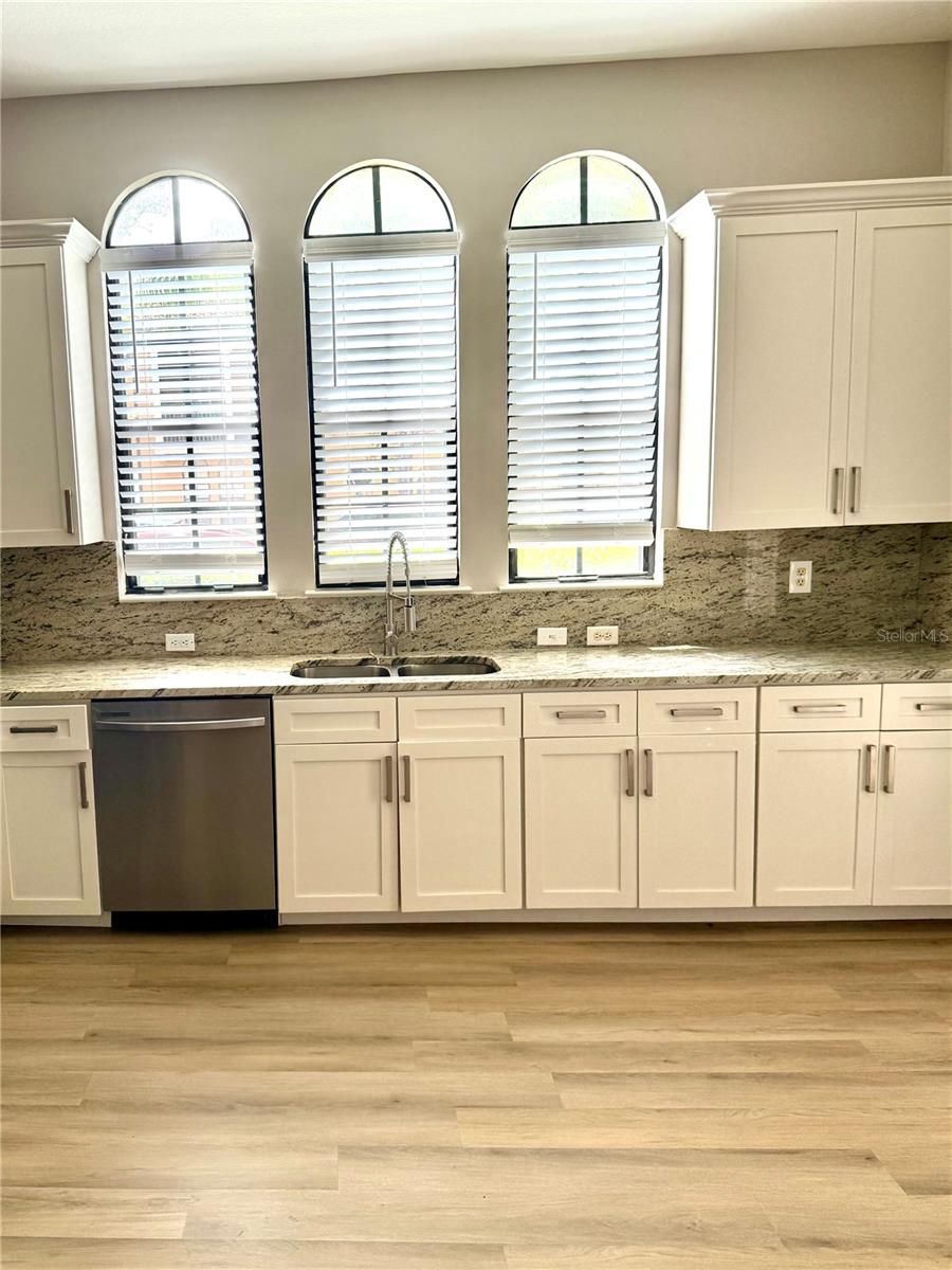 Image 8 of 11 For 509 Mirasol Circle 101