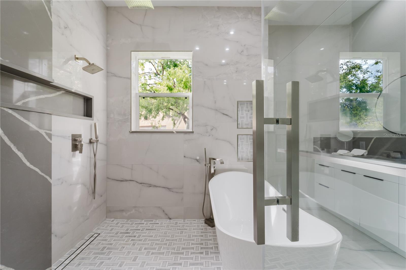 Image 17 of 31 For 1361 Whitney Isles Drive