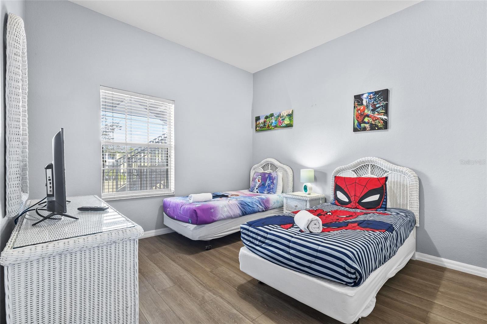 Image 20 of 26 For 608 Rum Run 608