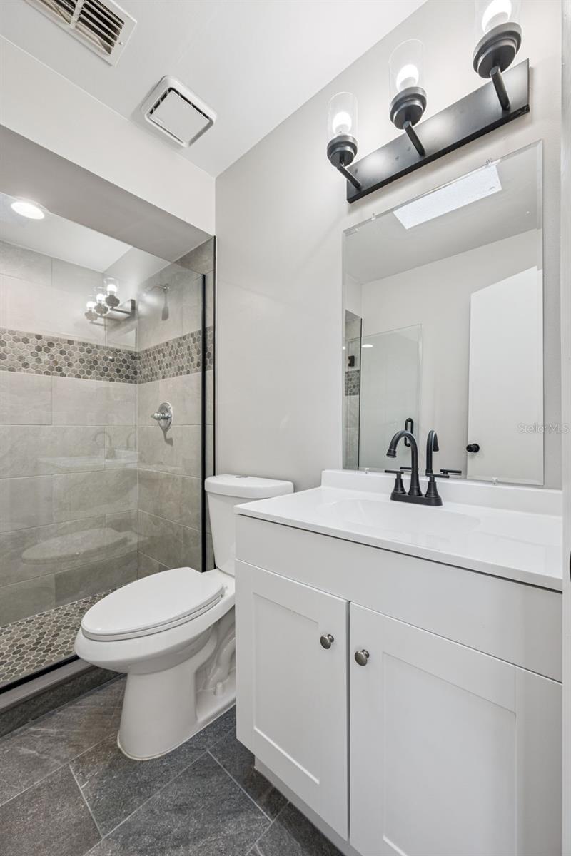 Image 20 of 31 For 6525 Coral Cove Drive