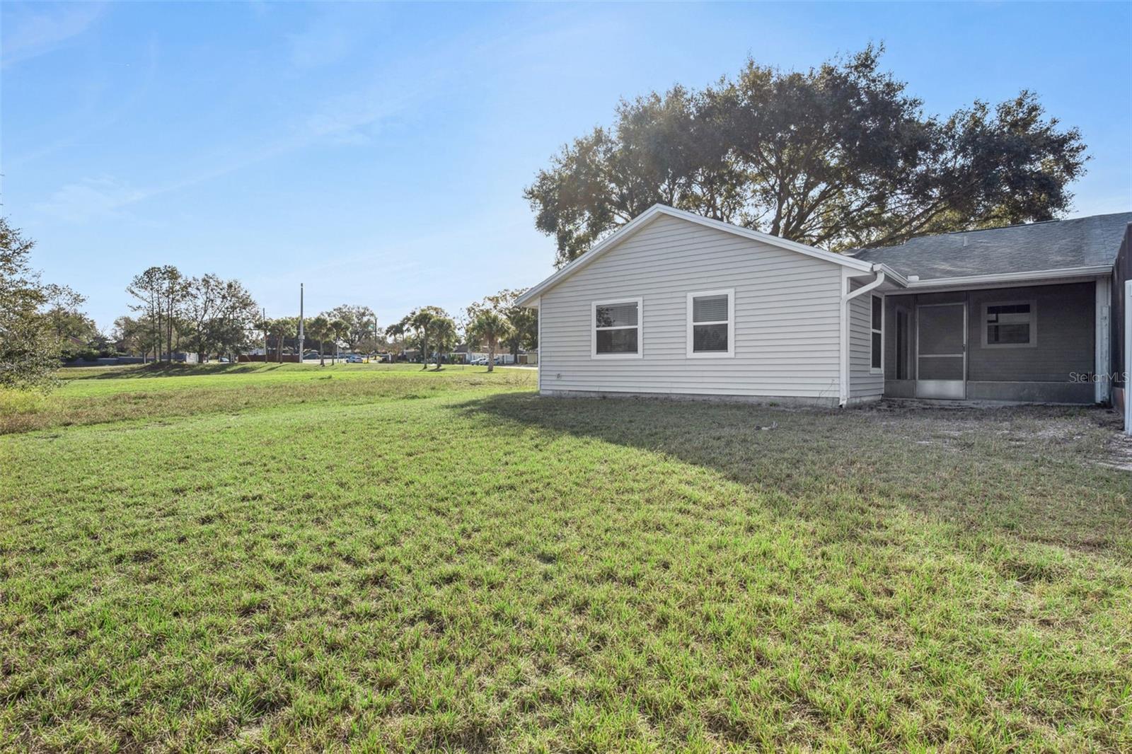 Image 26 of 31 For 6525 Coral Cove Drive