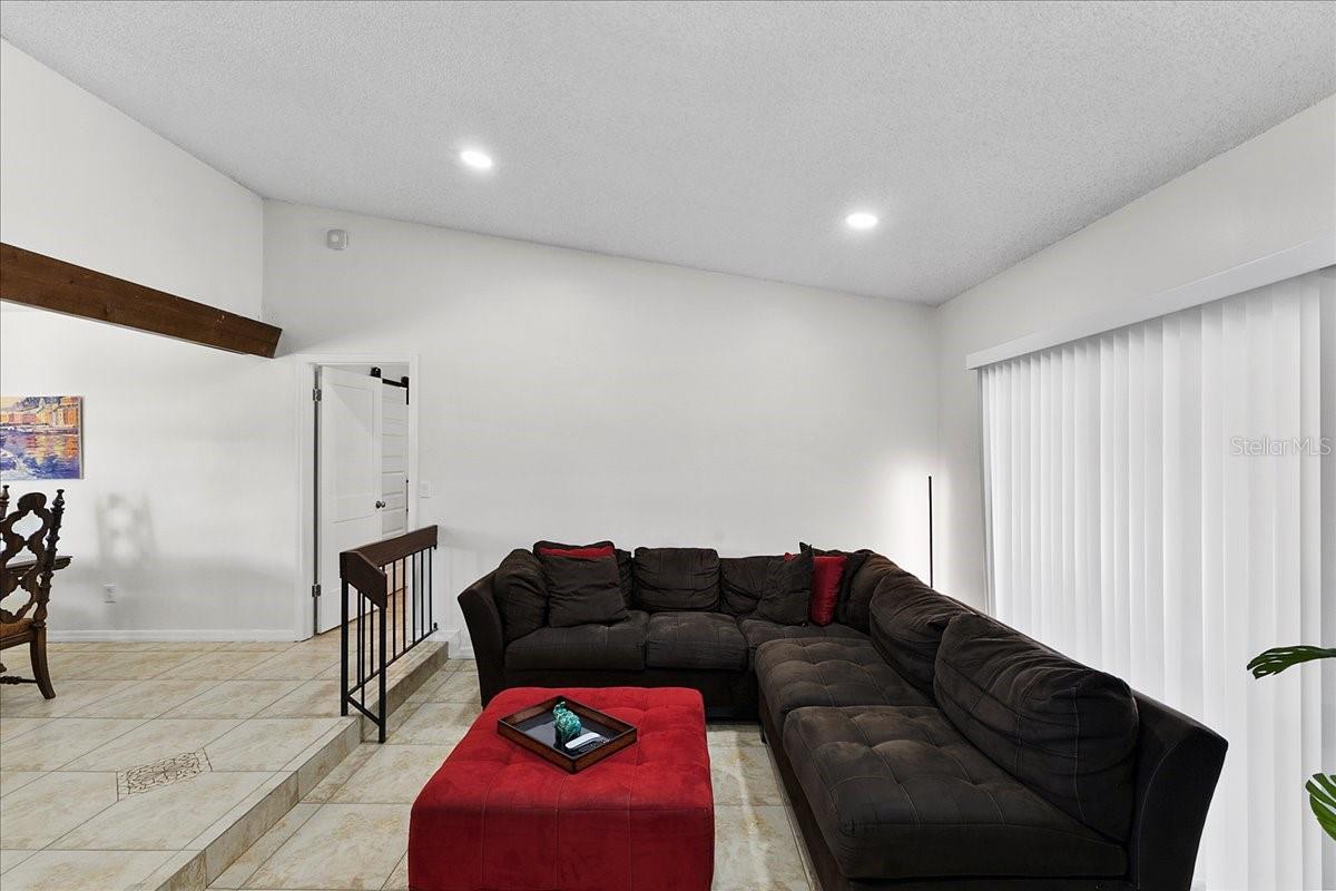 Image 15 of 53 For 986 Turkey Hollow Circle