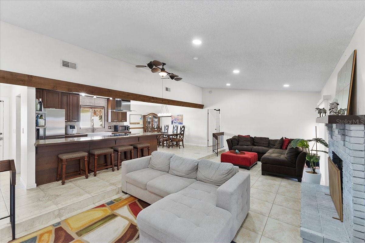 Image 17 of 53 For 986 Turkey Hollow Circle