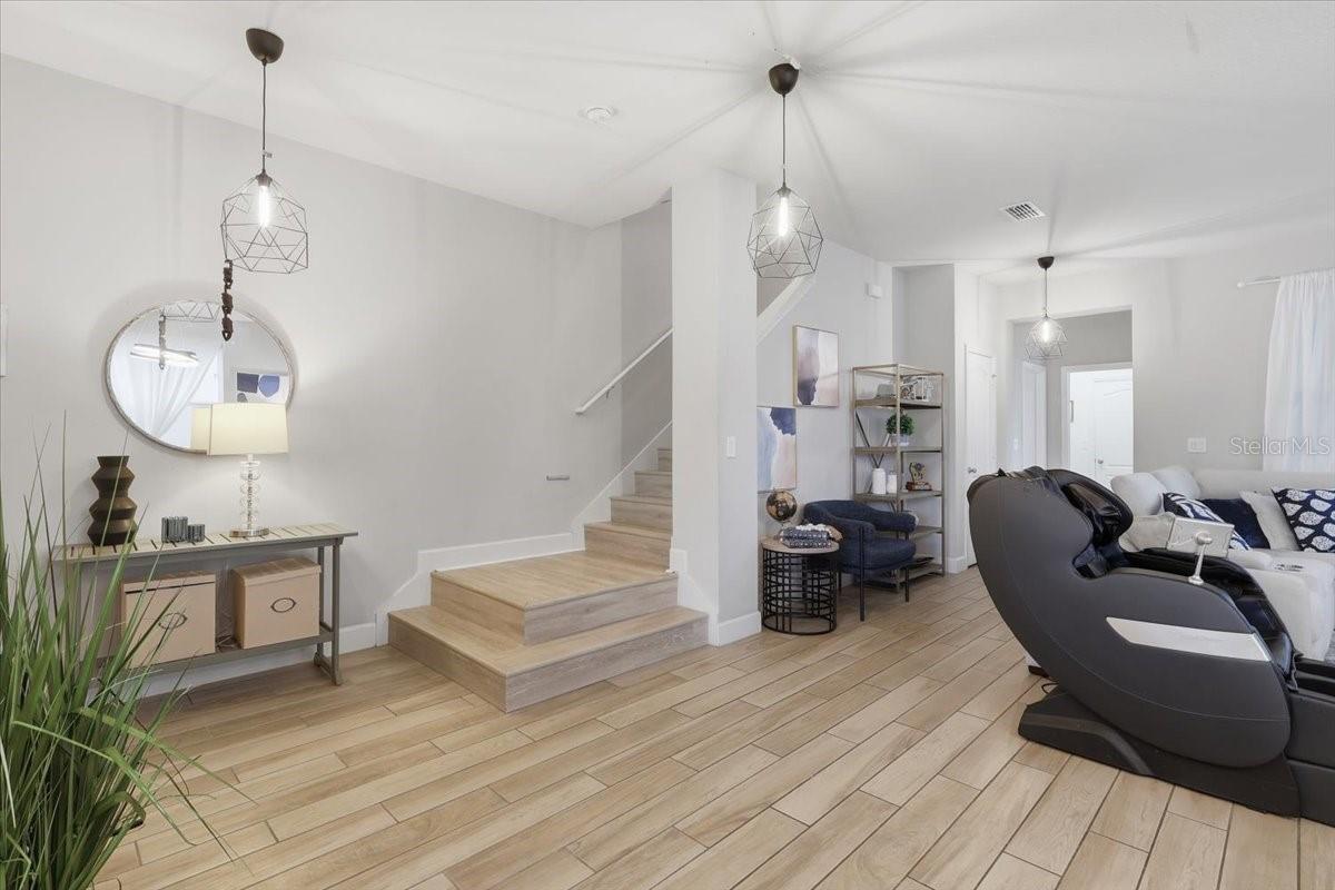 Image 17 of 39 For 13763 Bressler Alley