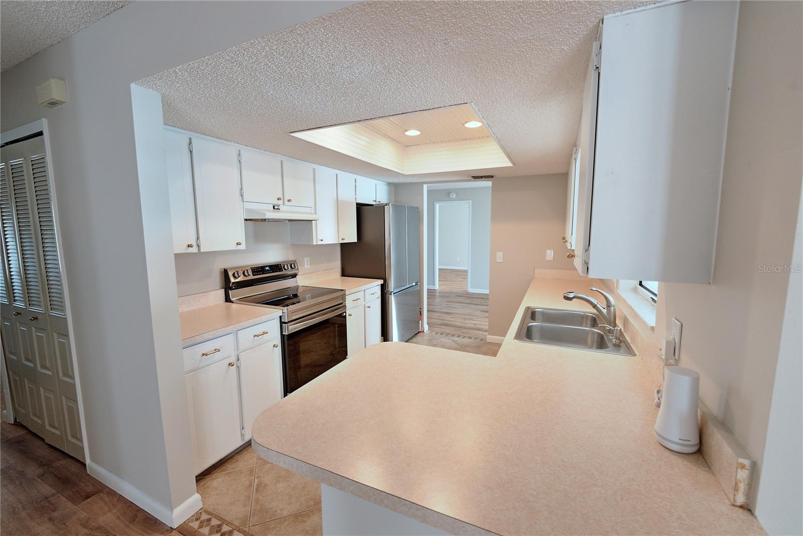 Image 13 of 45 For 1529 Sumatra Avenue