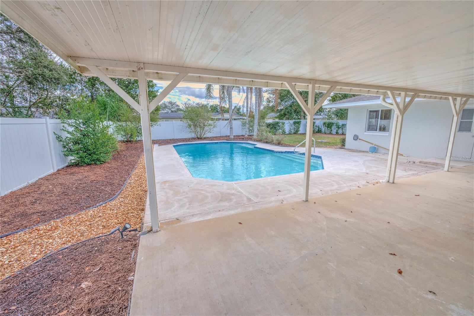 Image 9 of 45 For 1529 Sumatra Avenue