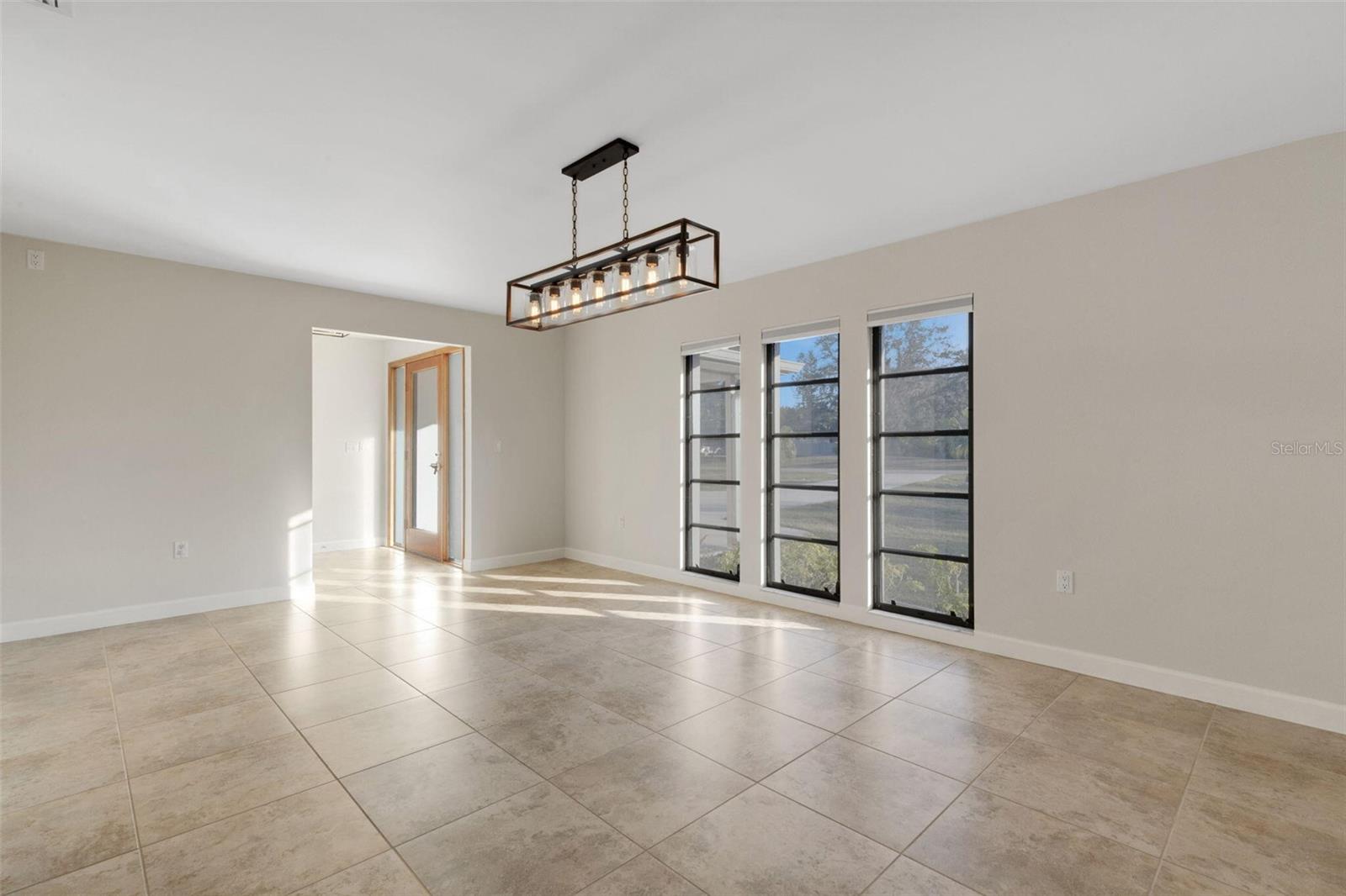 Image 12 of 87 For 3545 Oak Grove Drive