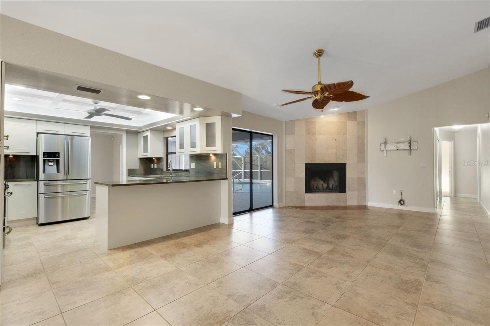 Image 19 of 87 For 3545 Oak Grove Drive