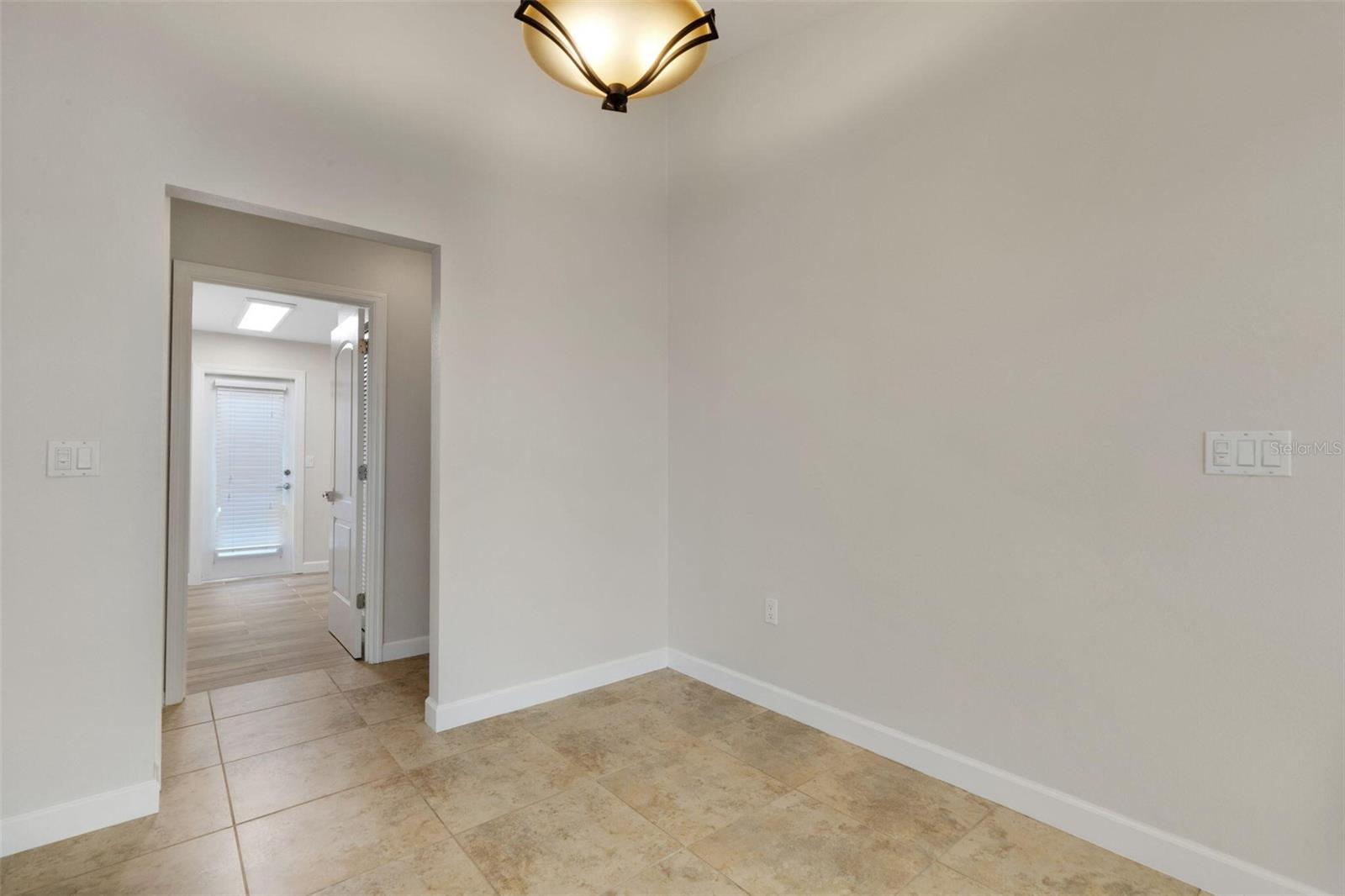 Image 21 of 87 For 3545 Oak Grove Drive