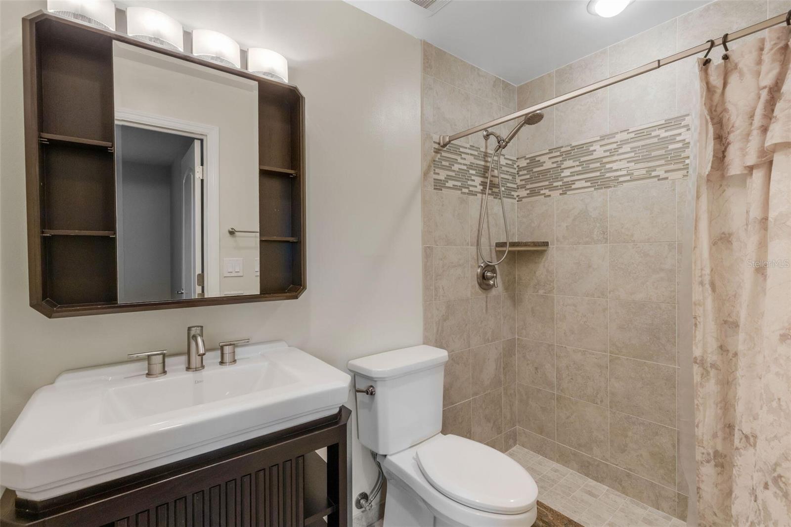 Image 49 of 87 For 3545 Oak Grove Drive