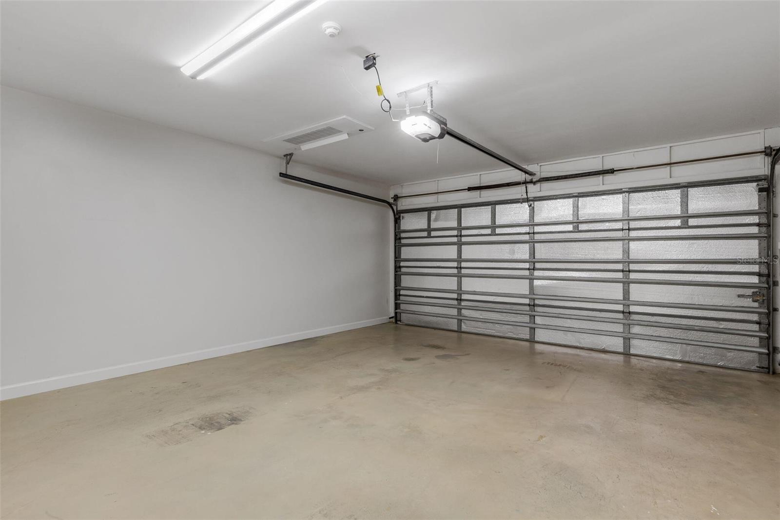 Image 65 of 87 For 3545 Oak Grove Drive