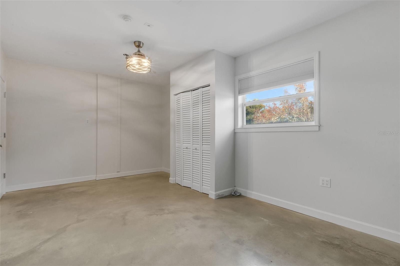 Image 68 of 87 For 3545 Oak Grove Drive