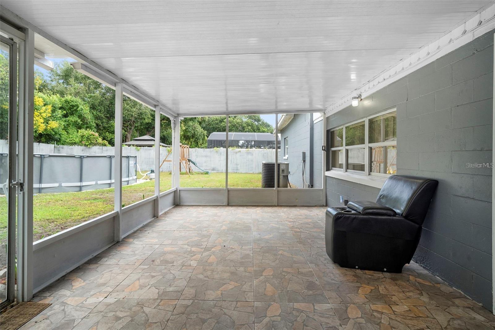 Image 25 of 30 For 90 Nancy Lee Ave