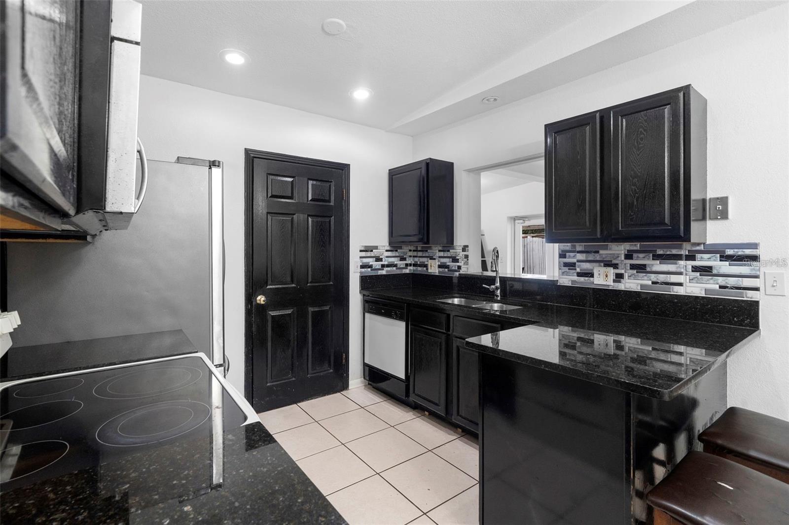 Image 7 of 30 For 90 Nancy Lee Ave