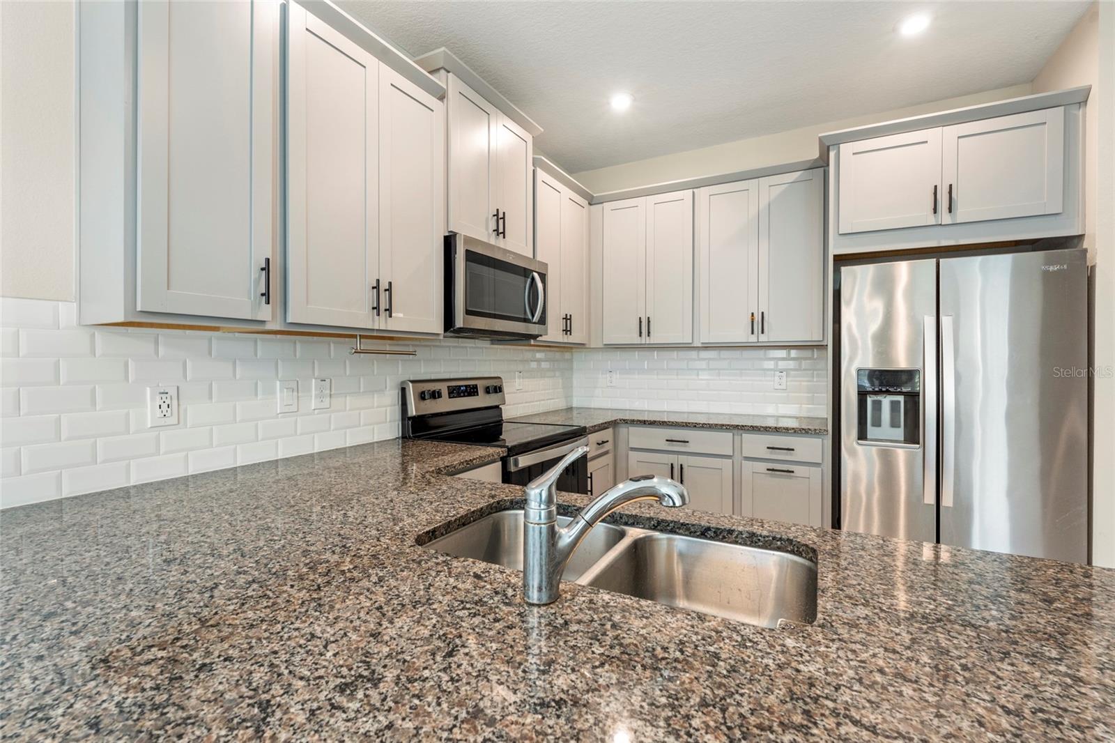 Image 11 of 35 For 13366 Abuela Alley