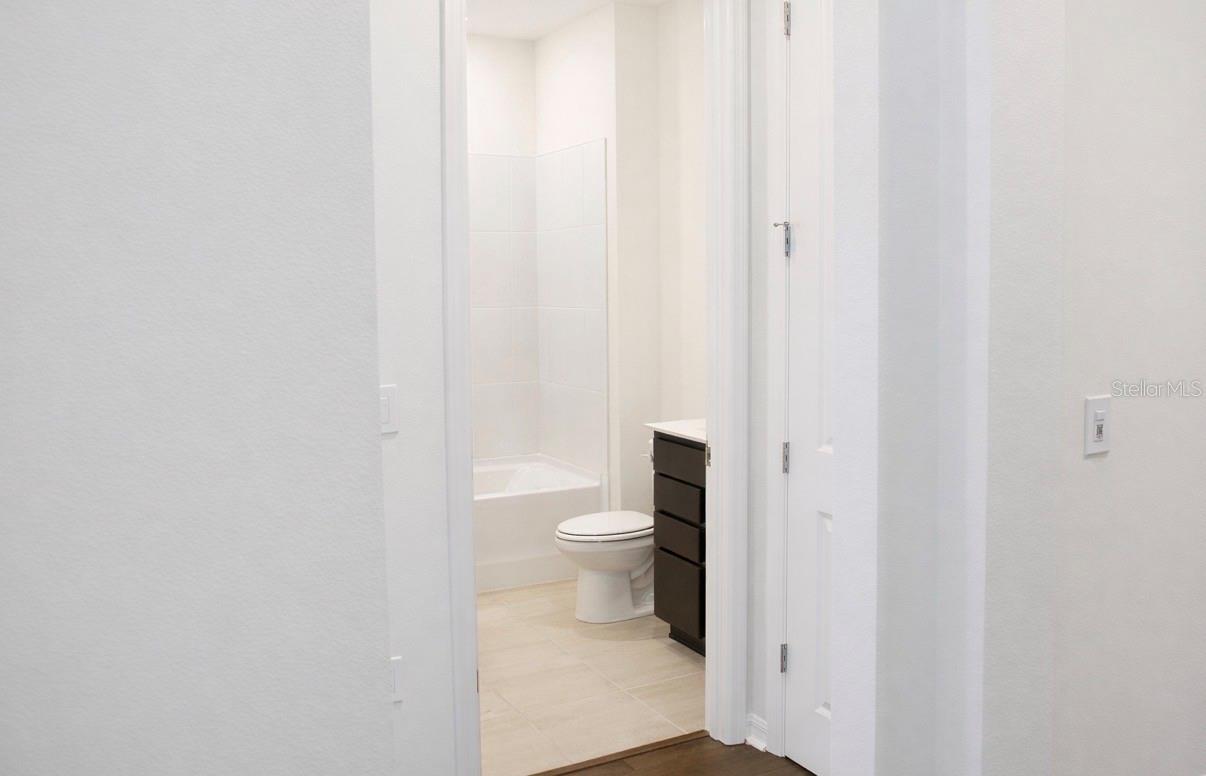 Image 3 of 24 For 5808 Dancing Willow St