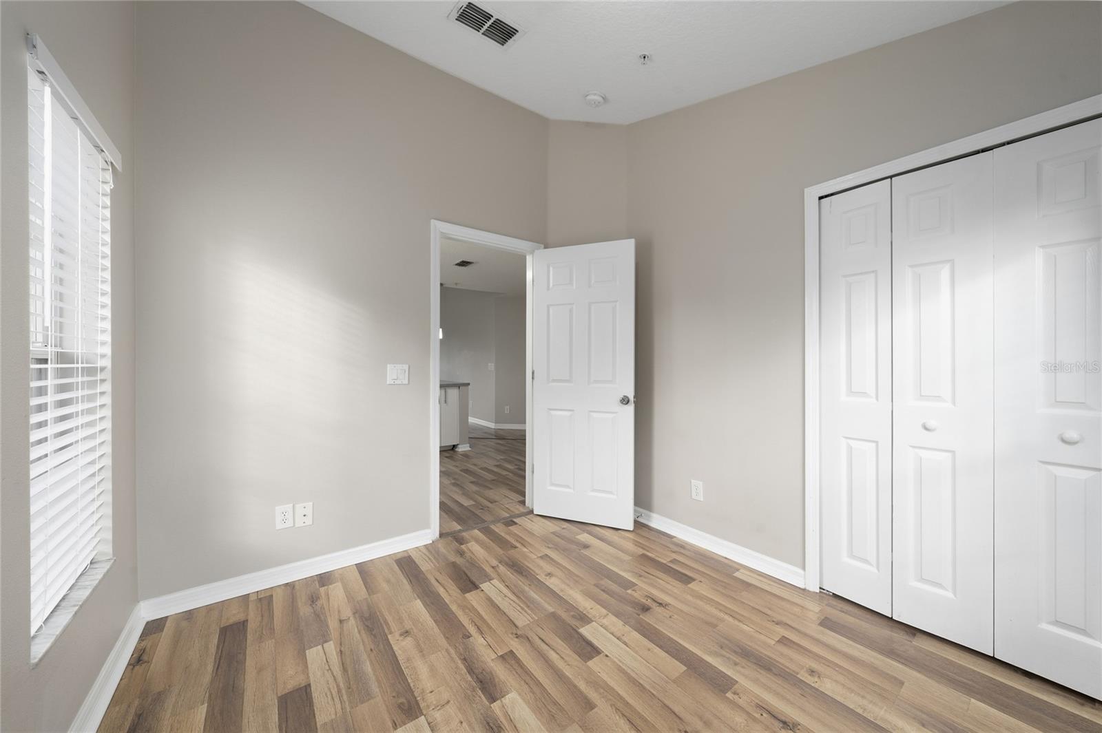 Image 24 of 34 For 10109 Regent Park Drive 2502