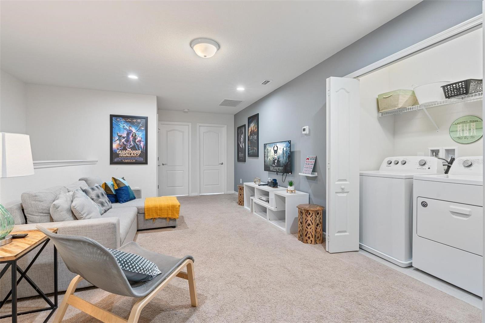 Image 21 of 57 For 8936 Sydney Avenue