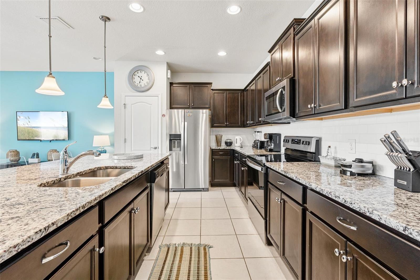 Image 38 of 57 For 8936 Sydney Avenue