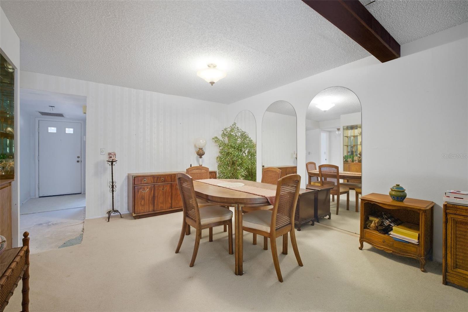 Image 17 of 32 For 19029 Us Highway 19 N 15a