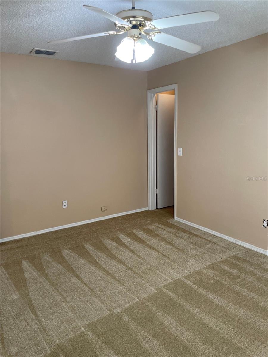 Image 15 of 36 For 1317 Lucaya Circle